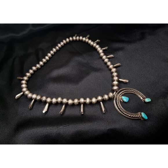 Vintage Southwest style Sterling Silver & Turquoise Squash Blossom Necklace - Picture 3 of 7